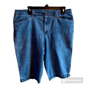 White Stag Stretch Blue Denim Crop Pants Size 14